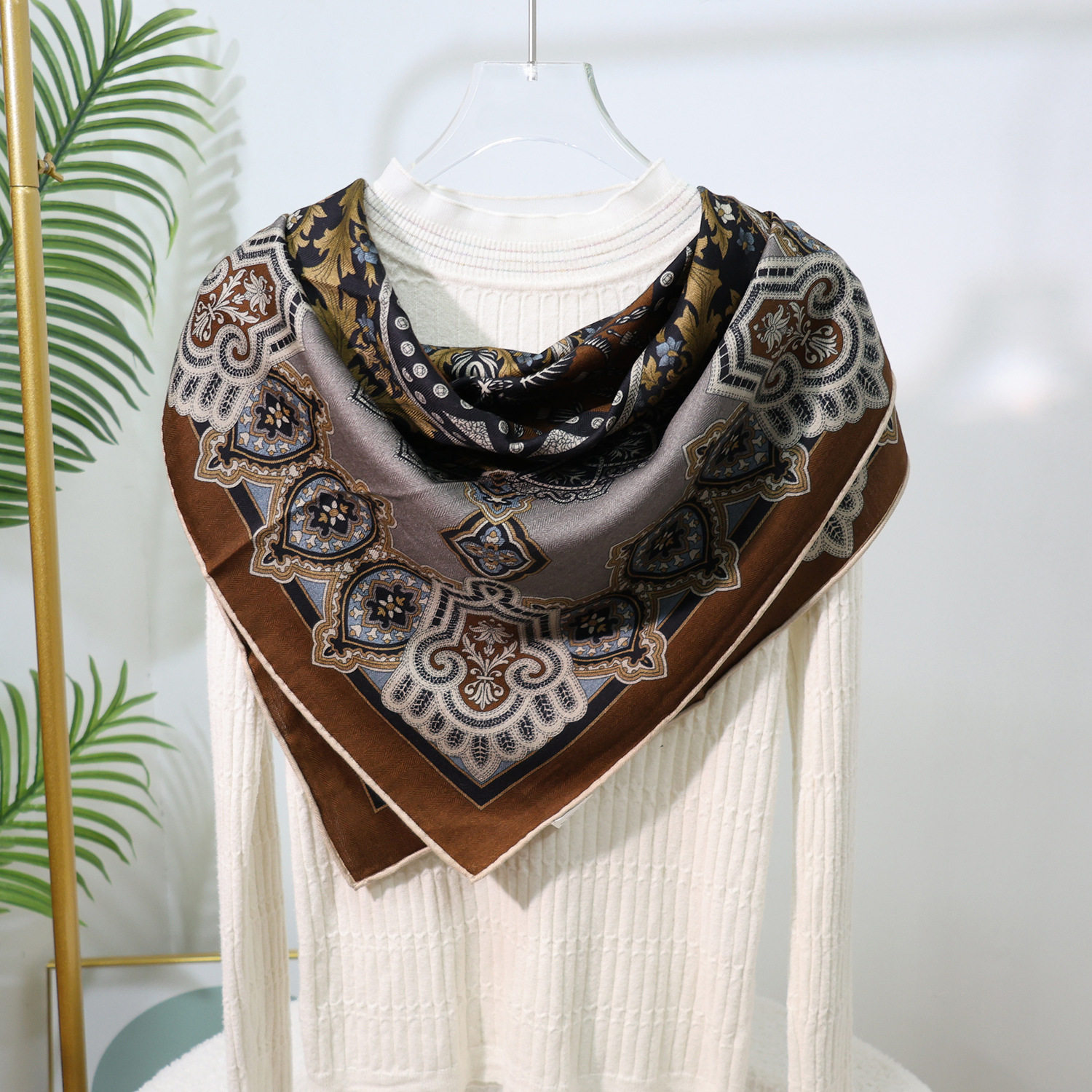 秋冬新款老钱风双面印花卷边羊毛围巾大方巾护颈围脖旗袍礼服披肩,淘宝优惠券,粉丝福利购,淘宝优惠卷