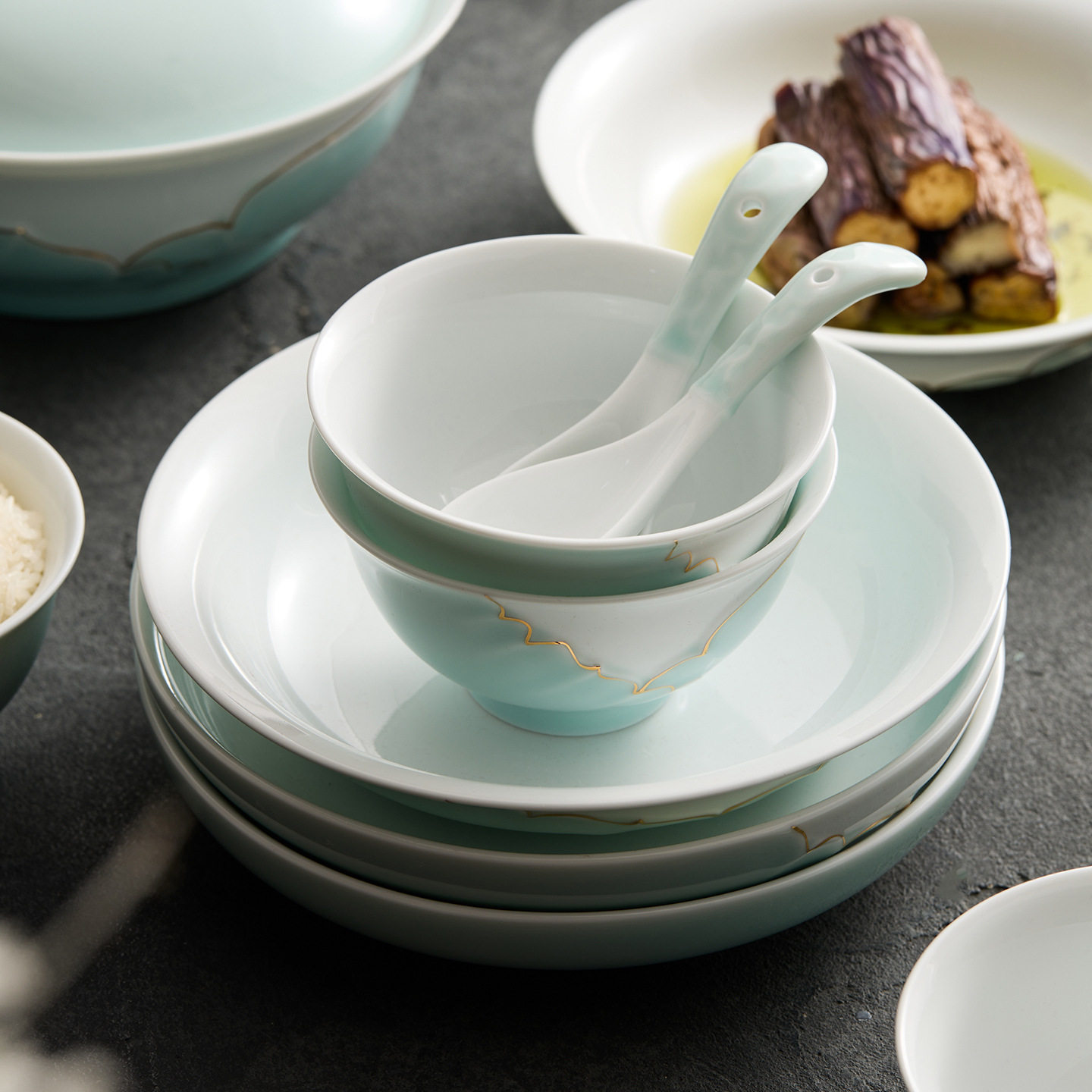 Dehua Celadon Tableware 2025 New Style Exquisite and High-Looking Chinese Style Accessible Luxury High-End Underglaze Color Ceramic Bowl Rice Bowl