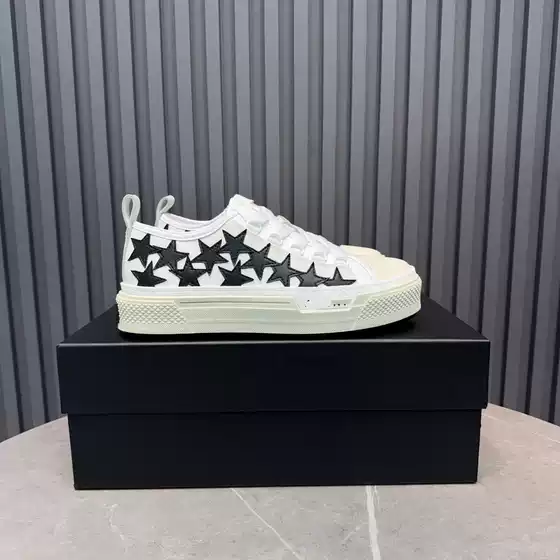 European Style Star-Patterned Sports Casual Shoes with Patchwork Design, Lace-Up Thick-Soled White Shoes, Height-Increasing Fashion Couple Shoes in Color-Blocking