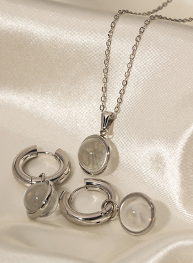 欧美INS网红同款项链 白色透明玻璃球圆形锆石吊坠项链女百搭款式