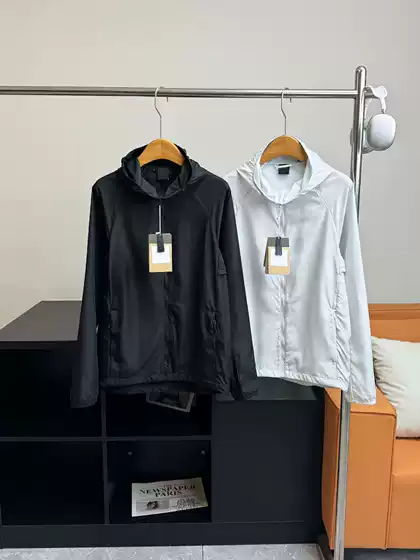 1354 Beijia Summer New Outdoor Sports Casual Lightweight Breathable Sun Protection Couple's Hooded Jacket Skin Jacket