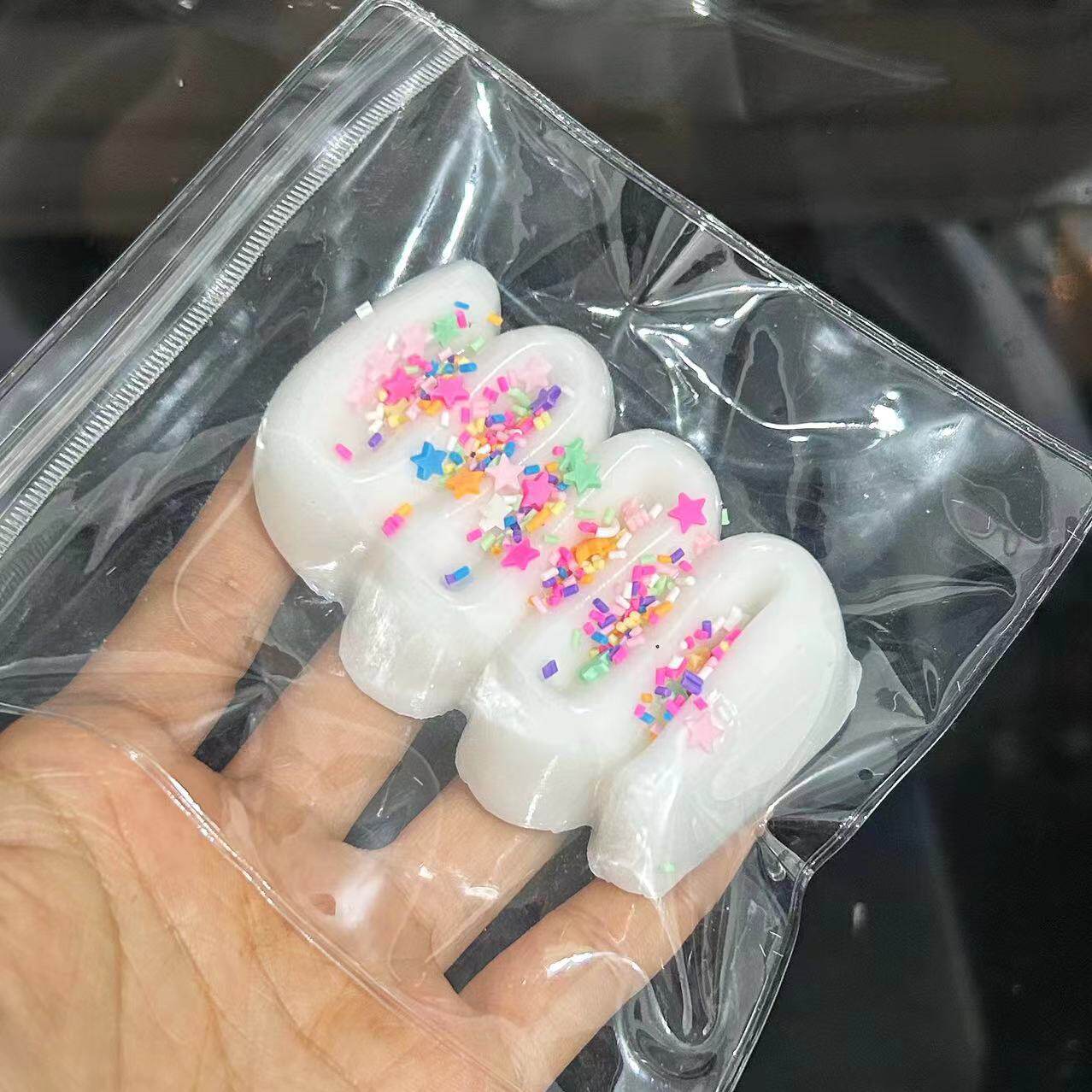 ミルク白クリーム