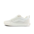 Vasn milky white
