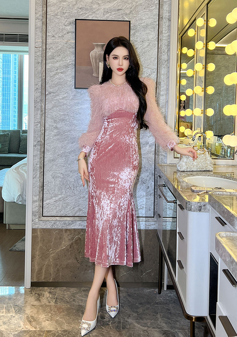 Đầm nữ dáng đuôi cá ôm eo tay phồng đính đá phối lông — Kem mơ, Hồng hoa hồng