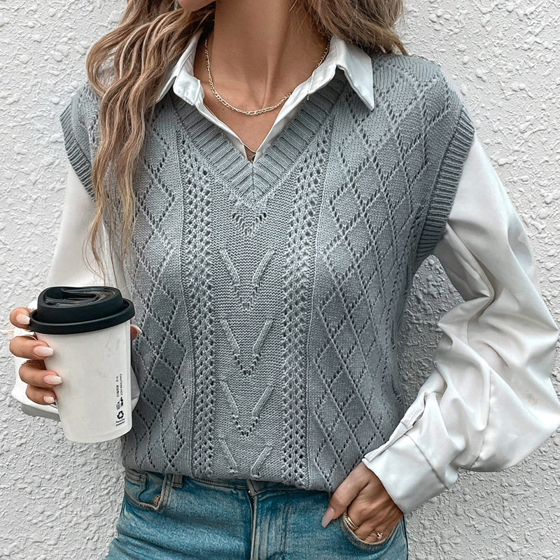Knitted Sweater Vest Solid Color Cable Knit Design Comfortable Fit Autumn Fashion for Women Wholesale Available
