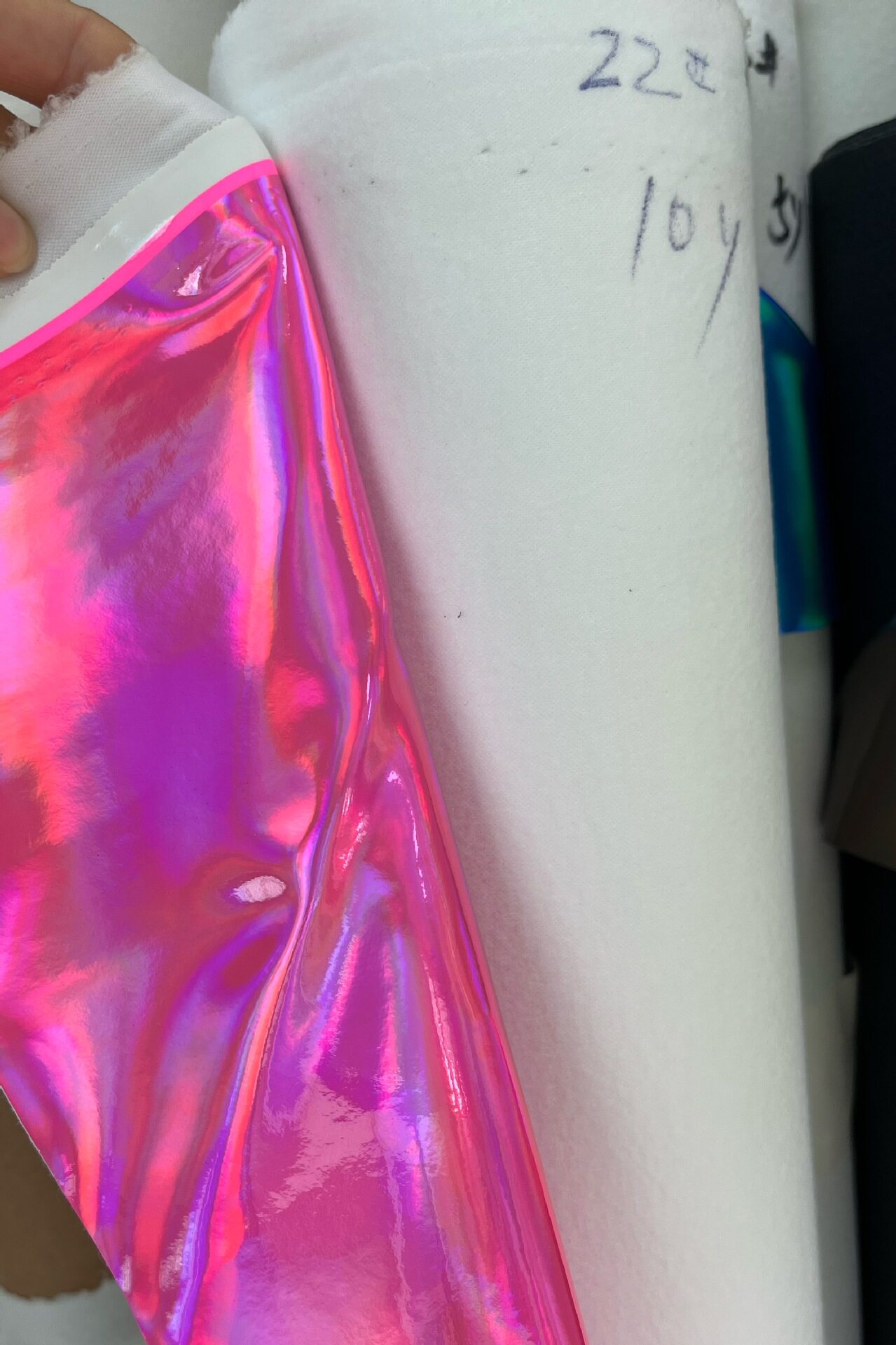 0.7mm Laser Mirror Phantom PU Artificial Leather Handbag Cosmetic Bag Leather Fabric