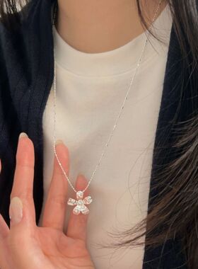 韩国韩版持恒S925纯银花朵项链女小众设计感时尚小清新锁骨链百搭