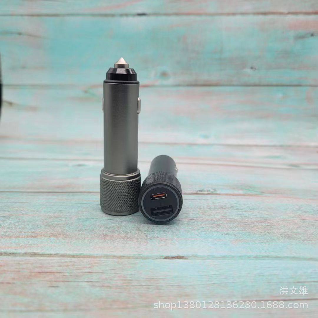 MetAl Aluminum Alloy Extended CAr ChArger 2.4A DuAl USB FAst ChArging CAr ChArger QC3.0 Super FAst ChArging