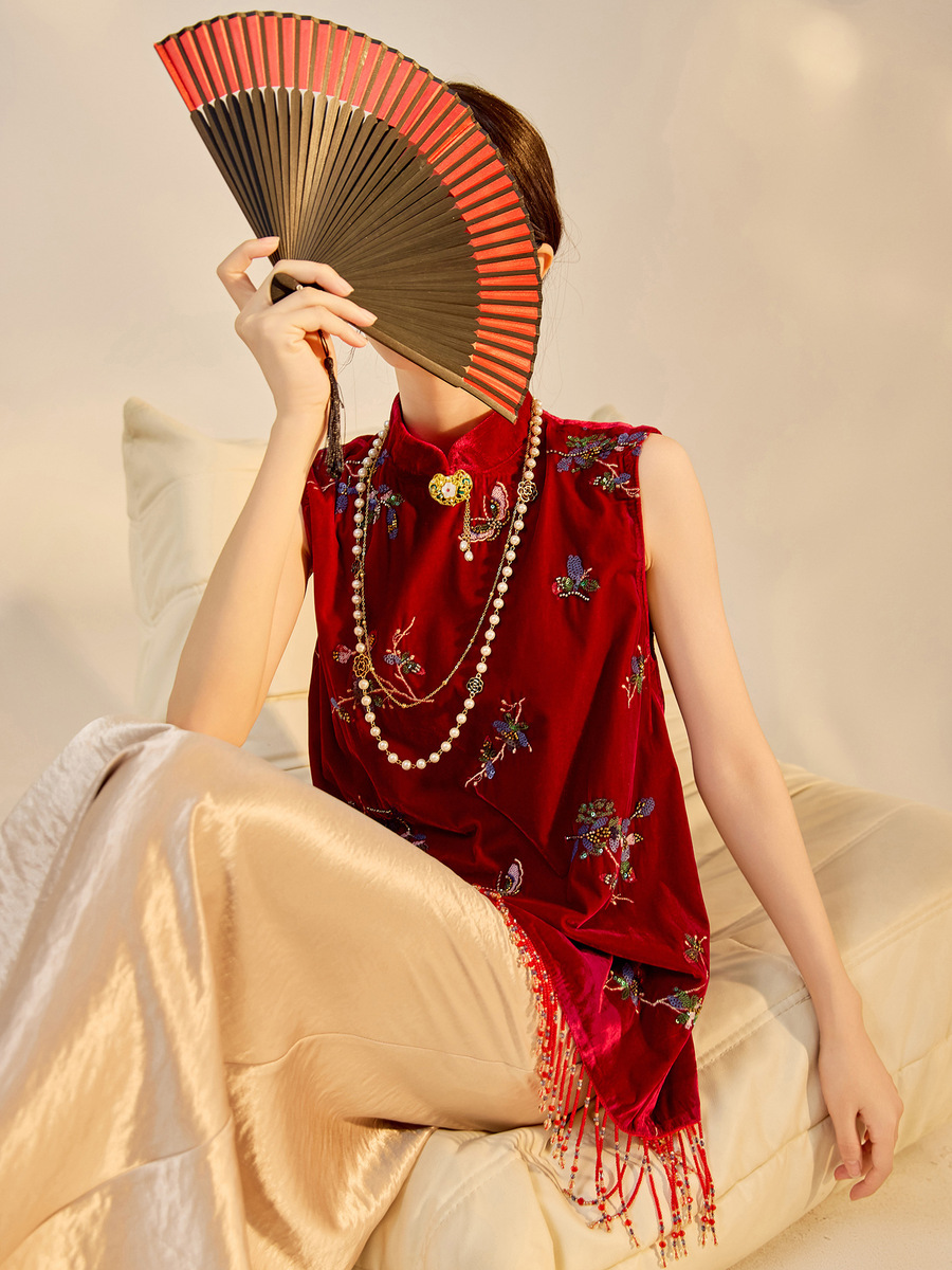 Set áo vest thêu đính cườm kèm chân váy dài dự tiệc — Váy màu sâm panh (giao hàng trong 7 ngày), Váy màu sâm panh (giao hàng trong ngày), Áo vest đính cườm (giao hàng trong 7 ngày), Áo vest đính cườm (giao hàng trong ngày)