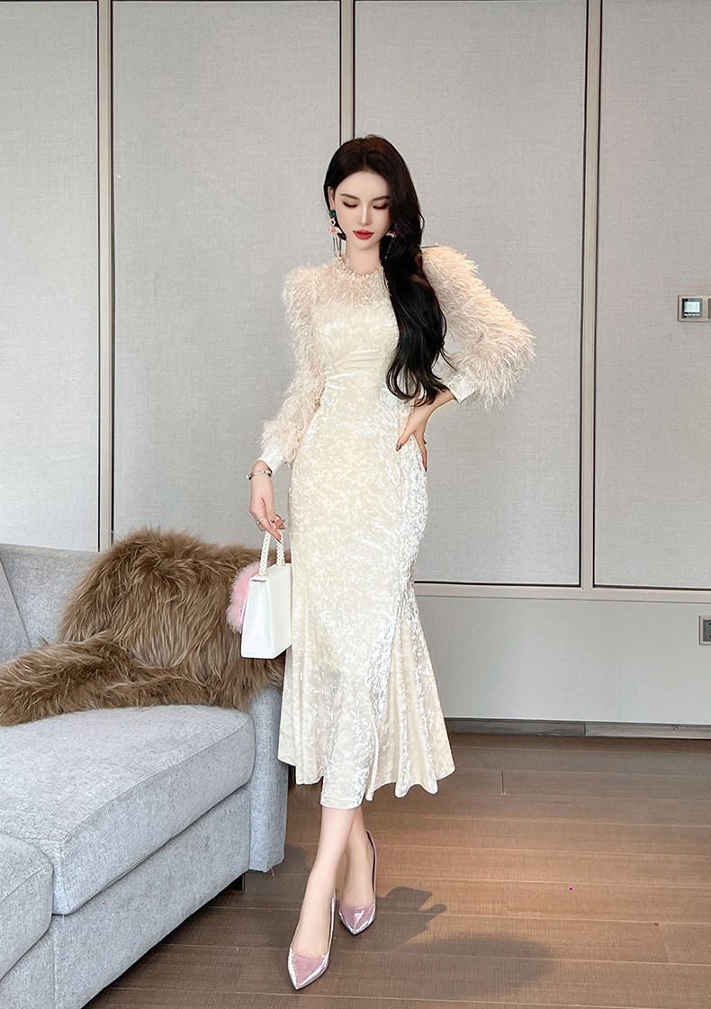 Đầm nữ dáng đuôi cá ôm eo tay phồng đính đá phối lông — Kem mơ, Hồng hoa hồng