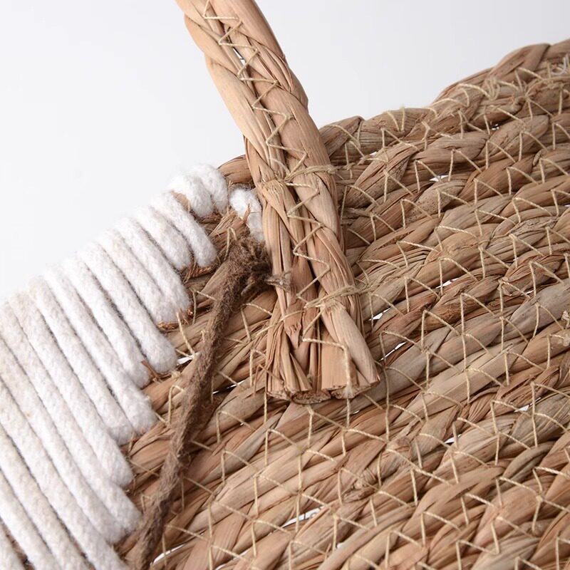 Scandinavian Straw Woven Satchel Storage Basket Home Decoration Storage Basket Cattail Woven Storage Dirty Clothes Storage Basket