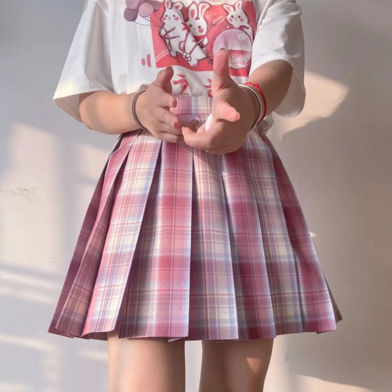 Gq9126チェックスカート + 蝶ネクタイ