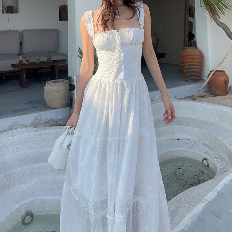 French Sweet Aesthetic Dress Elegant Square Neck Slim Fit Cozy Fabric Winter Vacation Style Wholesale Available
