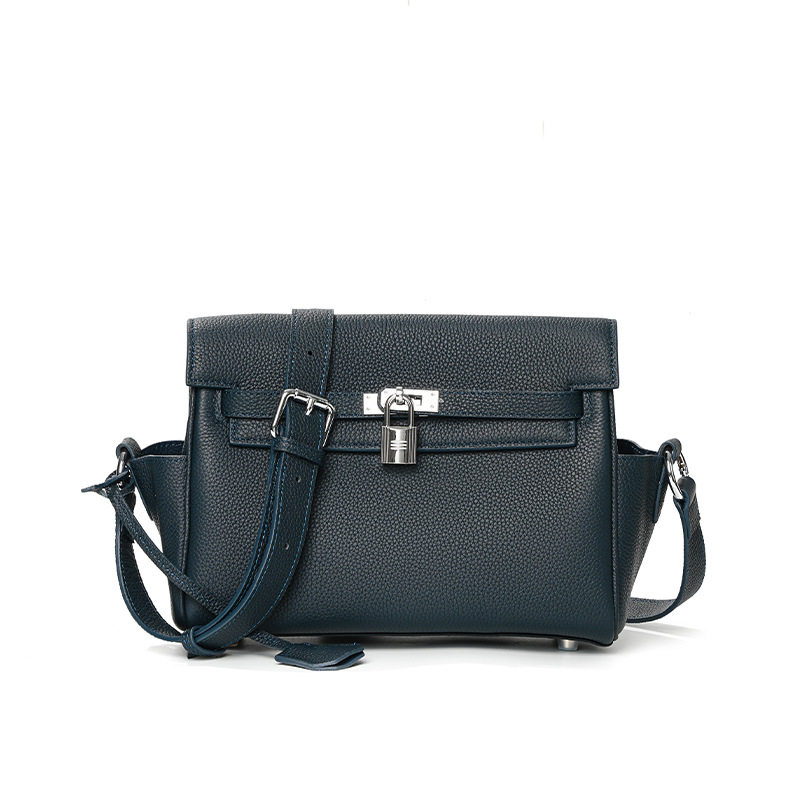 Midnight Blue (da bò lớp đầu tiên)