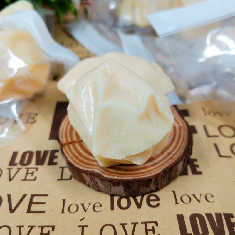 Queen of the Western Regions Handmade Camel Milk Pimples 500g Bag Independent Small Packaging Xinjiang Pure Cheese Milk Products Healthy Snacks