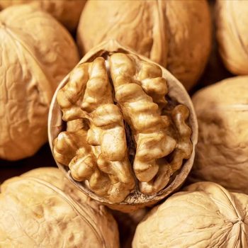 Xinjiang Paper-Skinned Walnuts 185 Paper-Skinned Thin-Skinned Walnuts Can Be Opened by Hand in 2025 New Goods Wholesale and Delivery