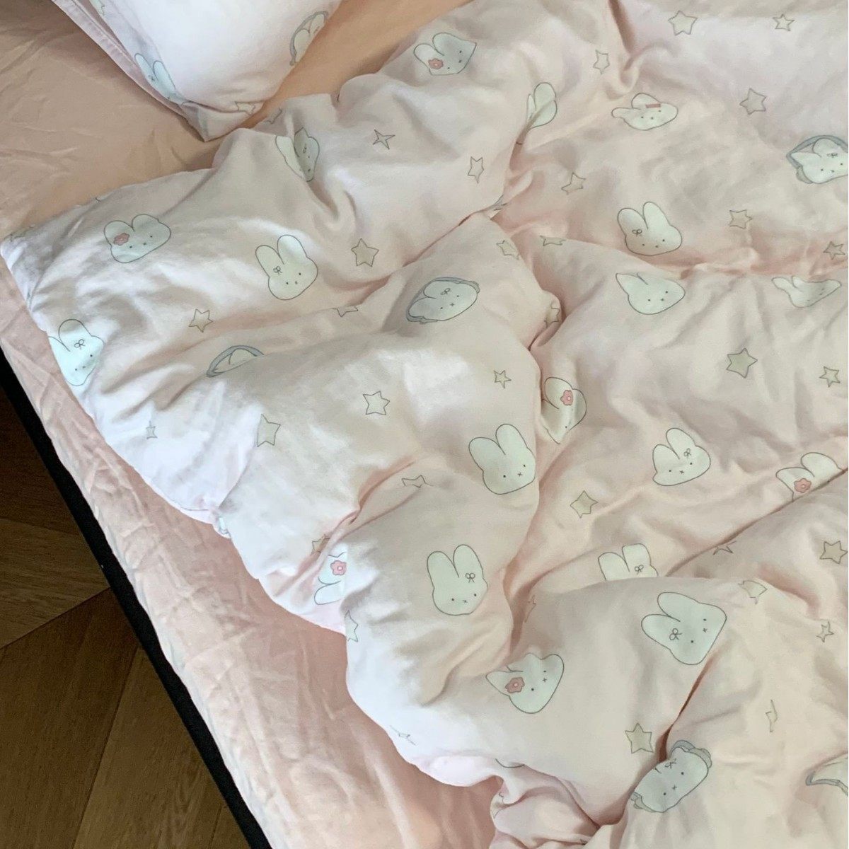 Ins Small Fresh Type a Cotton Double-Layer Yarn Four-Piece Set Maternal and Infant Grade Pure Cotton Soft Student Dormitory Three-Piece Set Wholesale