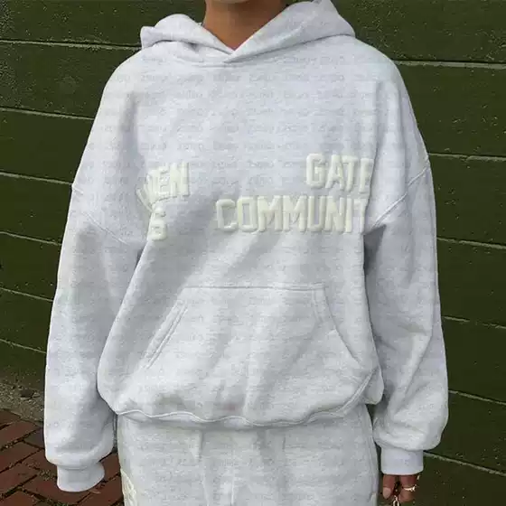 Casual Niche Personality Loose Letter Foam Printed Hooded Pullover Sweatshirt Tops for Men and Women Couples Wholesale