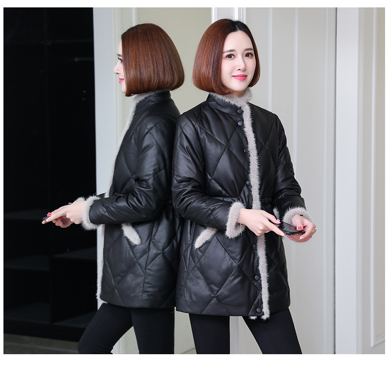 Áo khoác da cừu nữ dáng trung dài lông thú cổ đứng