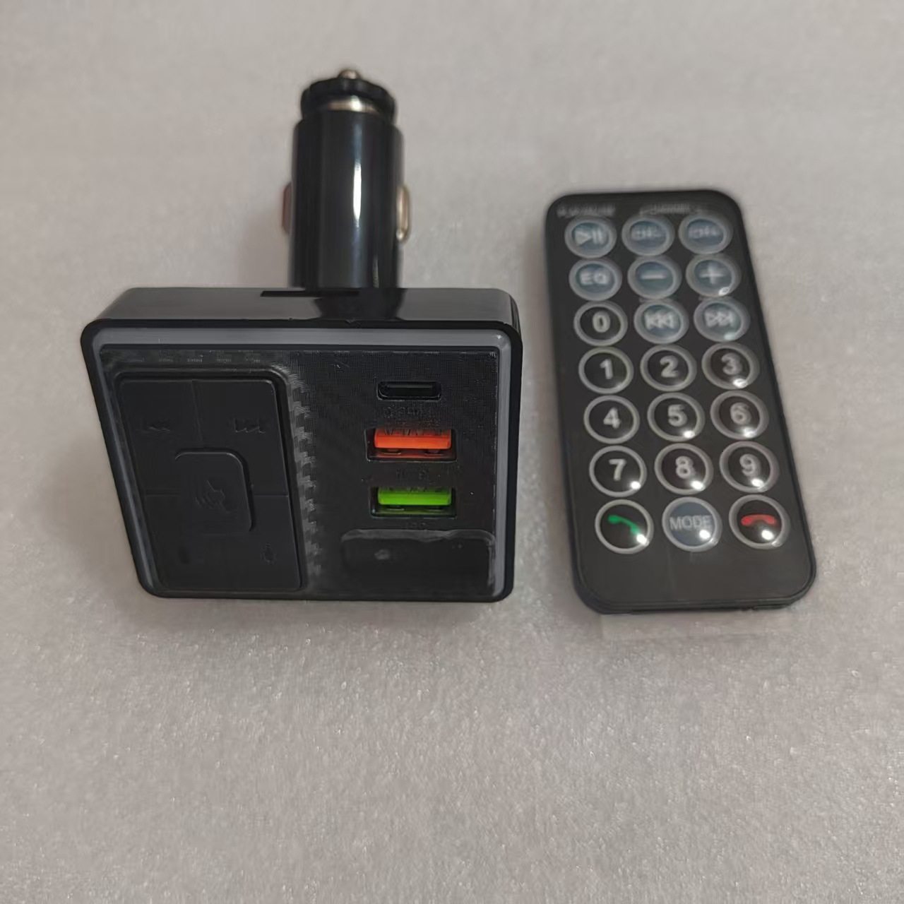 New Cross-Border Hot Model M36 Bluetooth Car Mp3 Receiver and Transmitter Dual USB Car Charger