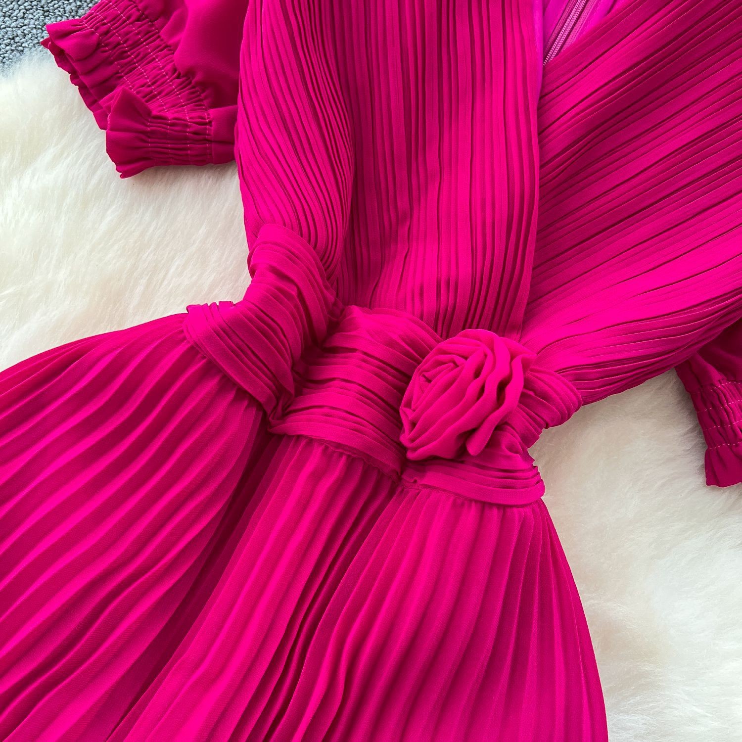 French Elegant V Neck Puff Sleeve Floral Waist Defined Pleated Maxi Dress for Women Summer Slim Fit Wholesale Available
