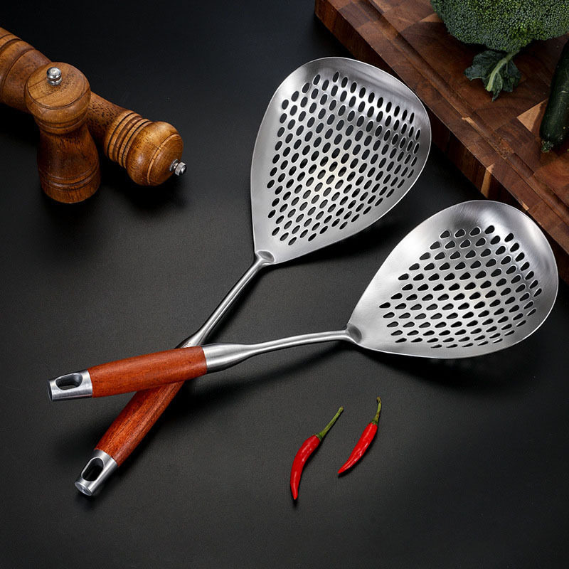 304 Stainless Steel Pepper Colander Household Kitchen Noodles Artifact Dumpling Noodles Spoon Drain Water Fried Net