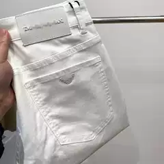 Guangzhou Xintang Men's Jeans, New Four-Season Style, Black and White, High-End Stretch Slim Fit, Tapered Leg, Cross-Border European Goods Direct Supply