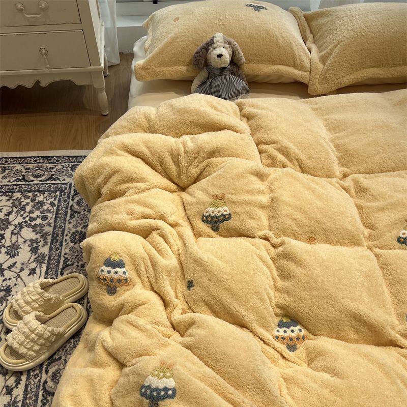 Ins Winter Thickened Teddy Fleece Yellow Towel Embroidered Christmas Tree Milk Fleece Four-Piece Set Coral Fleece 1.5m 1.8 m