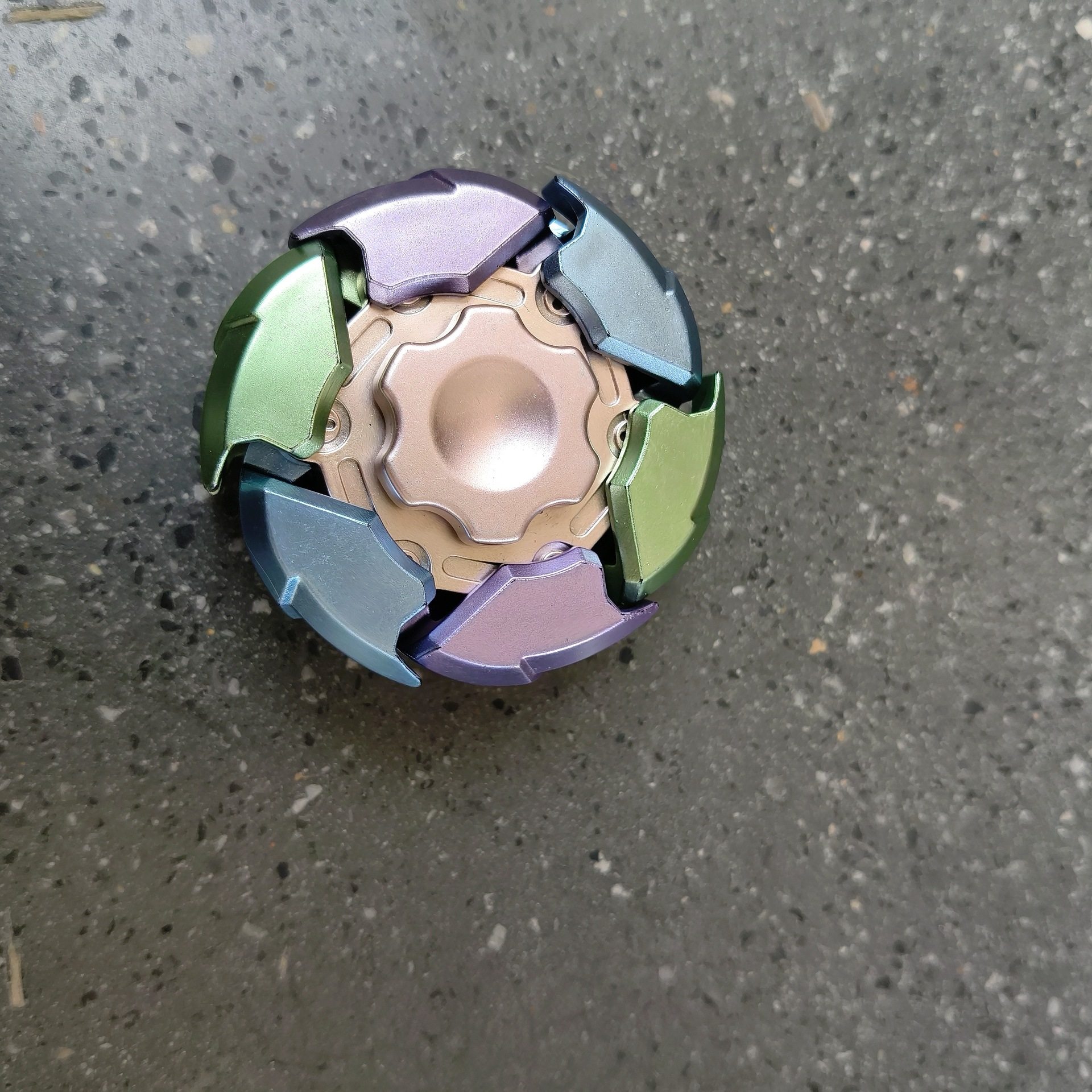 Trendy Fidget Spinner Rotating Mecha Transformation Creative Decompression Mechanical Finger Spinner New and Strange Toys Wholesale