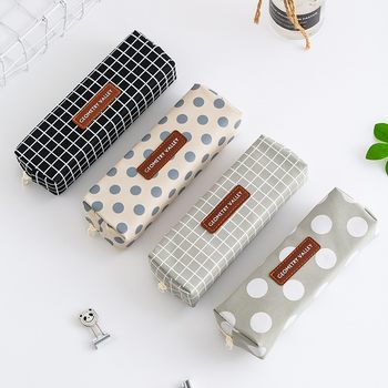 Simple geometric figure pencil bag student pencil bag personality storage bag can be DIY logo printing