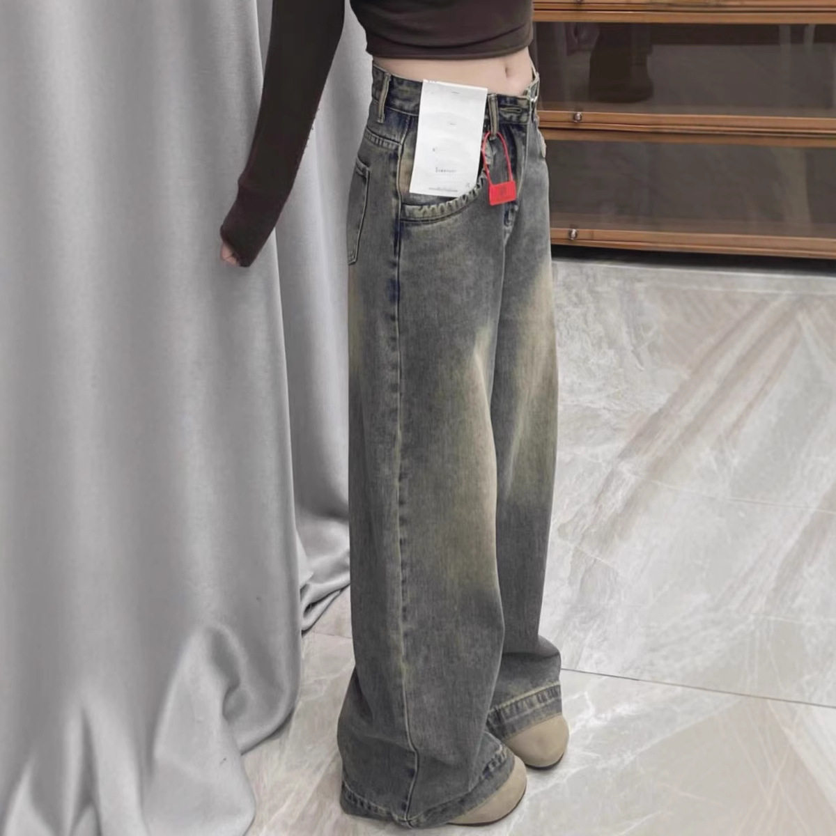High Waisted Wide Leg Jeans for Women Vintage Style Loose Fit Flattering Draping Casual Spring and Autumn Wear