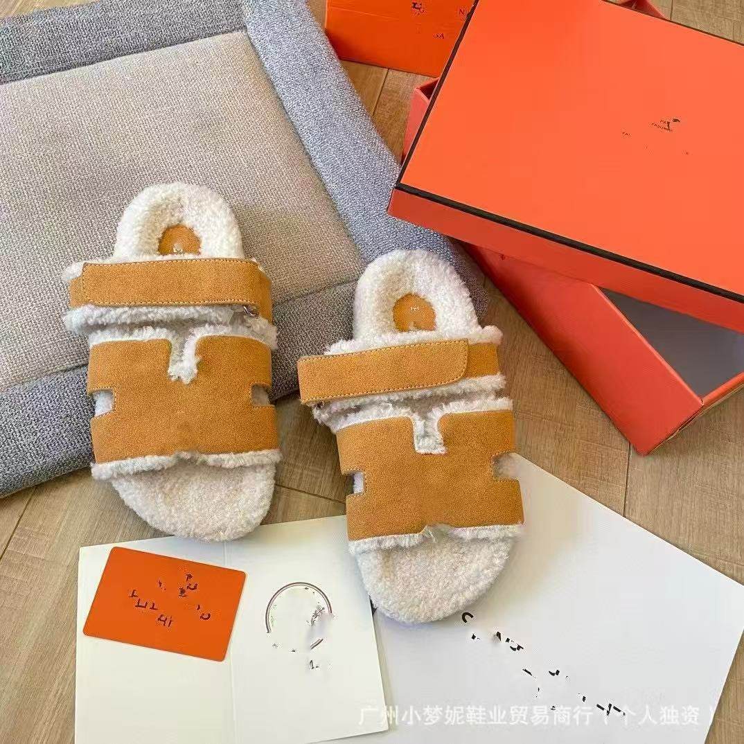 24 Autumn New Foreign Trade Large Size Lamb Wool H-Shaped One-Line Fur Slippers European and American Outerwear Women's Shoes in Stock