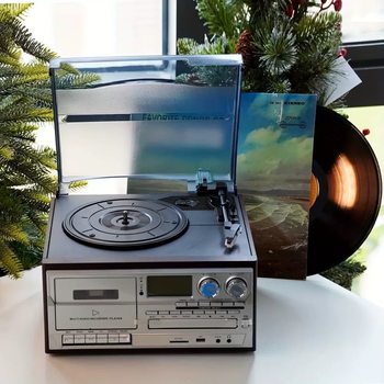 Cross-Border Best-Selling Multifunctional Retro Vinyl Record Player, Cd Player, Tape Player, Fm Radio, Bluetooth Speaker Ornament