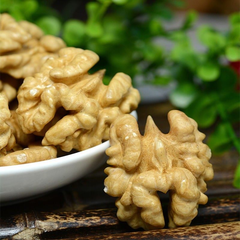 New walnut kernel large uniform meat full leisure snack 500g bagged walnut kernel