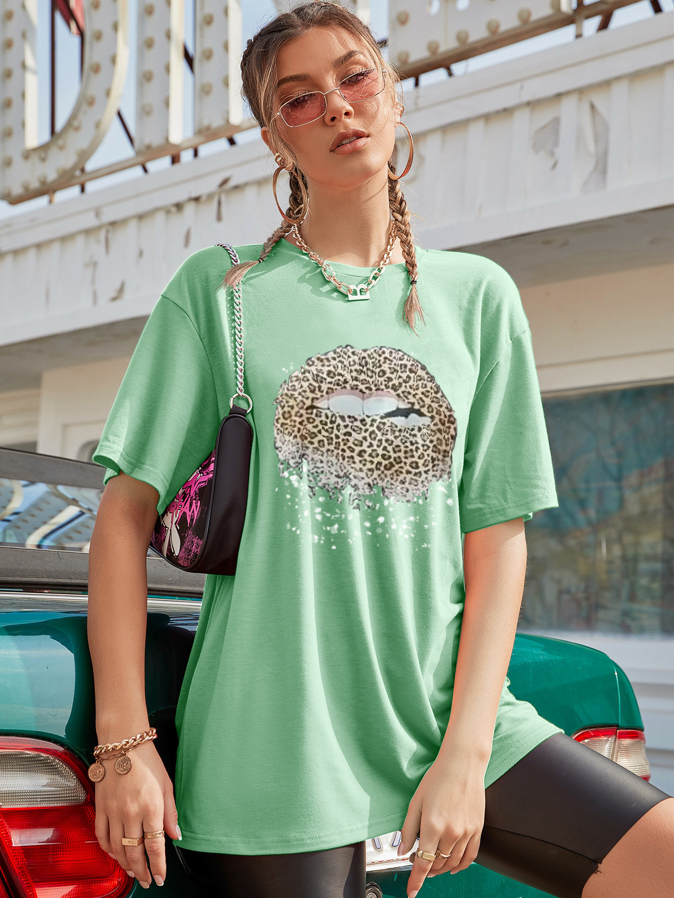 Fashionable Womens Short Sleeve T Shirt Round Neck Printed Design Casual Style Spring Summer Collection Wholesale