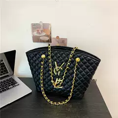 High-grade shoulder bag women's bag 2023 cross-border new autumn and winter popular popular large capacity handbag bags