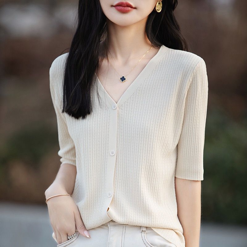 Summer Short Sleeve Knitted Cardigan Lightweight Loose Fit Twisted Design Pearl Texture Casual Wear Wholesale