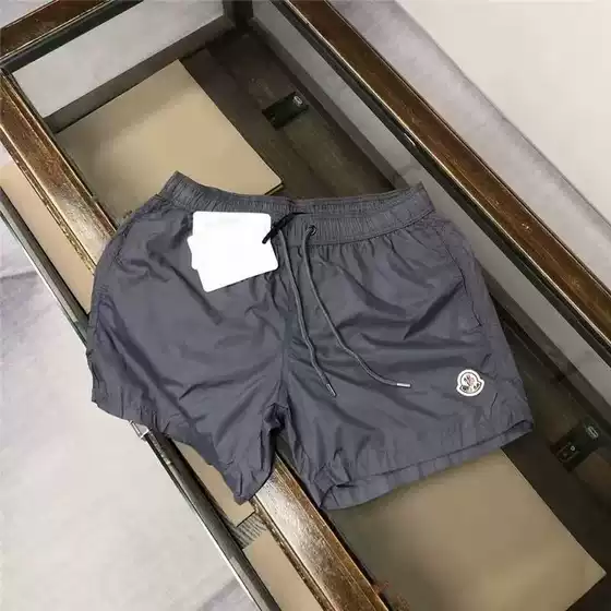Men's Moncler Summer Quick-Dry Casual Shorts, Loose Straight-Leg Sports Beach Shorts, Couple's Quarter-Length Shorts, Original Export Version
