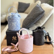 Mlb Perfume Bag Ny Yankees Embossed Full Standard Drawstring Bucket Bag Fashionable Shoulder Crossbody Bag Mini Handbag