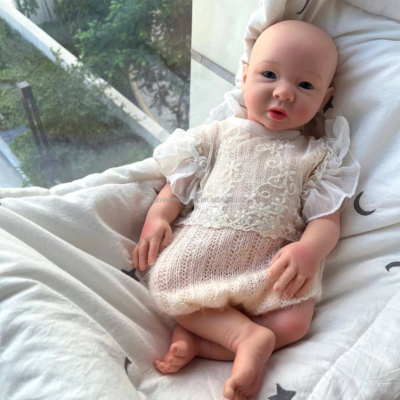 Huizhou Xinweicheng 18-дюймовая твердая силиконовая кукла-перерожденец REBON simulation doll, детская игрушка Изображение 1