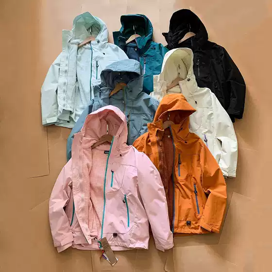 European and American Style Pa Outdoor Waterproof Jacket, 3-in-1 Windbreaker, Versatile Hooded Trendy Men's Jacket for Couples