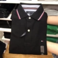 Black color stripe collar