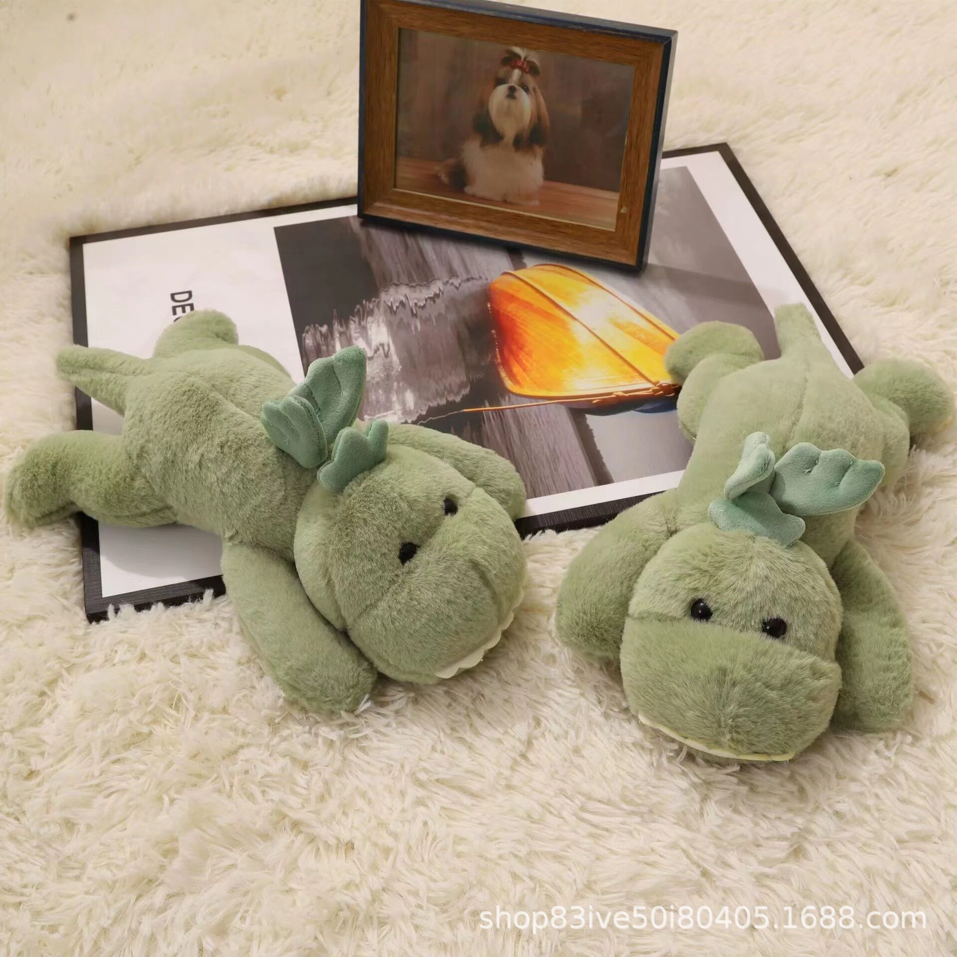 婚礼手抛娃娃8寸毛绒玩具公仔抓机娃娃定制logo