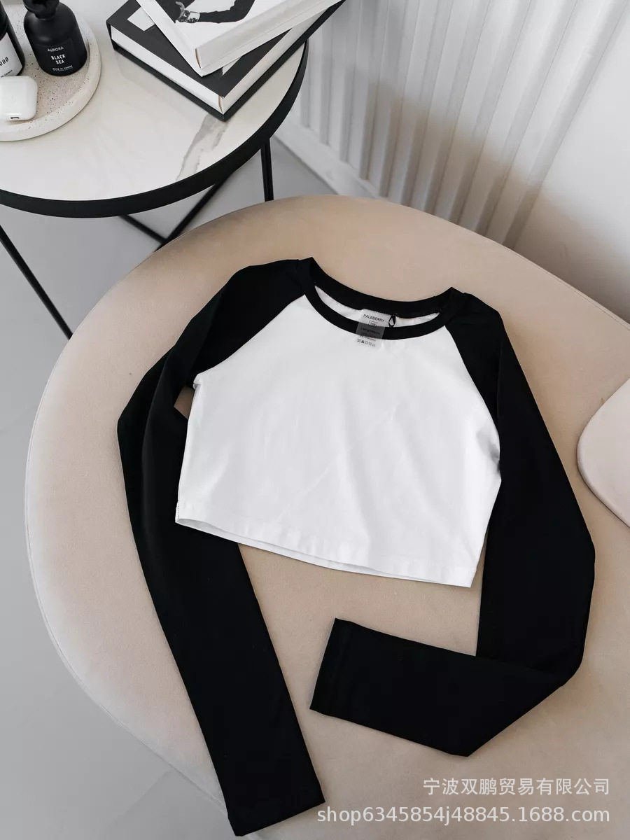 Long Sleeve Cropped T Shirt Slim Fit Color Block Raglan Sleeve Knit Fabric Casual Wear for Autumn and Winter