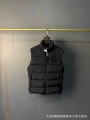 Black black label vest