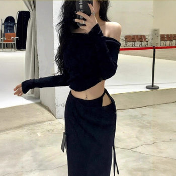 Sexy Hot Girl Suit Autumn One-Shoulder Slim Top with Irregular Slits and Straps Low-Waist Arm-Wrapped Half-Length Skirt