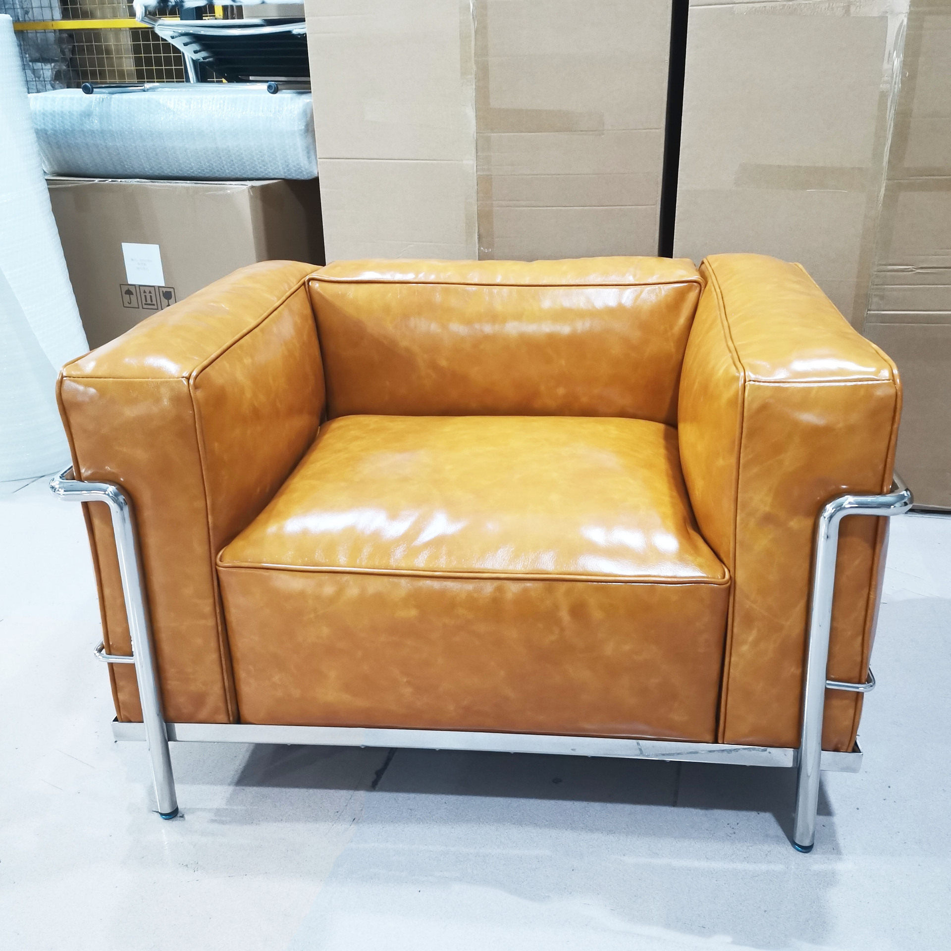 定制1 1复刻包豪斯真皮lc3Sofa沙发不锈钢复古风客厅书房单人沙发