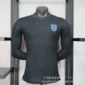 England away (black)