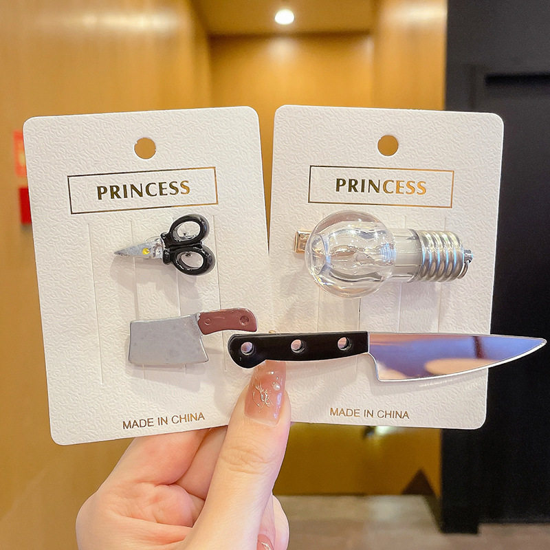 Fun and Funny Scissors Light Bulb Hairpin Female Cute Popular New Hairpin Side Bangs Broken Hair Small Clip Headdress