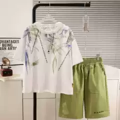 2026 Summer New Style Fresh and Breezy Green Plant Print Short-Sleeved T-Shirt + Military Green Work Shorts Set for Older Children